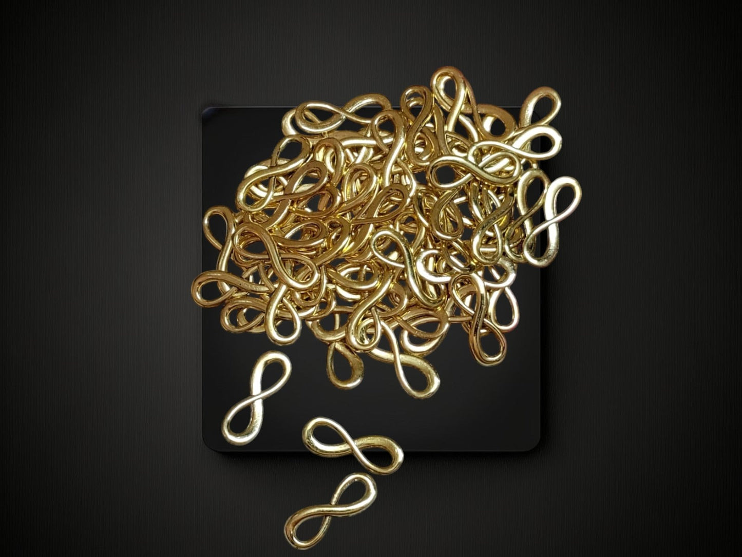 Infinity charms (gold)